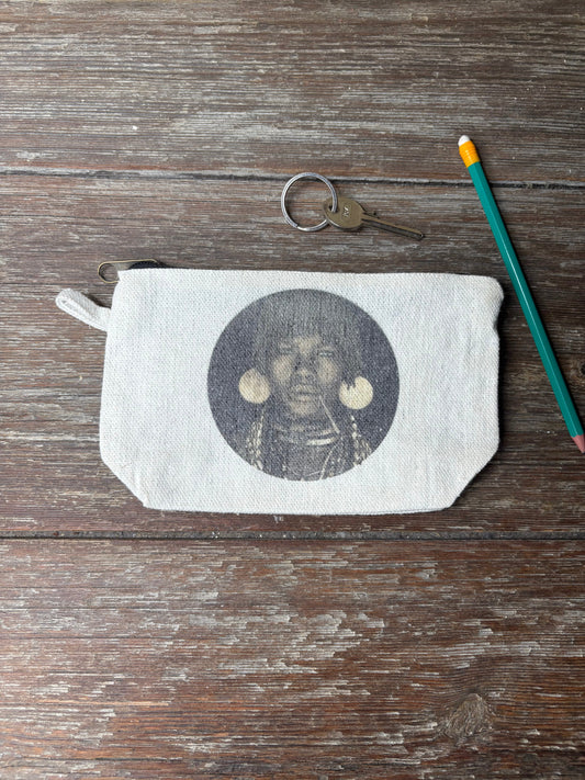 Pochette vintage ornée d'un portrait de jeune homme, style rétro